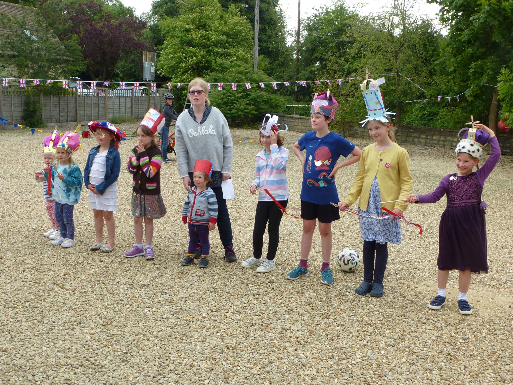 Somerford Keynes - Platinum Jubilee hat competition 2